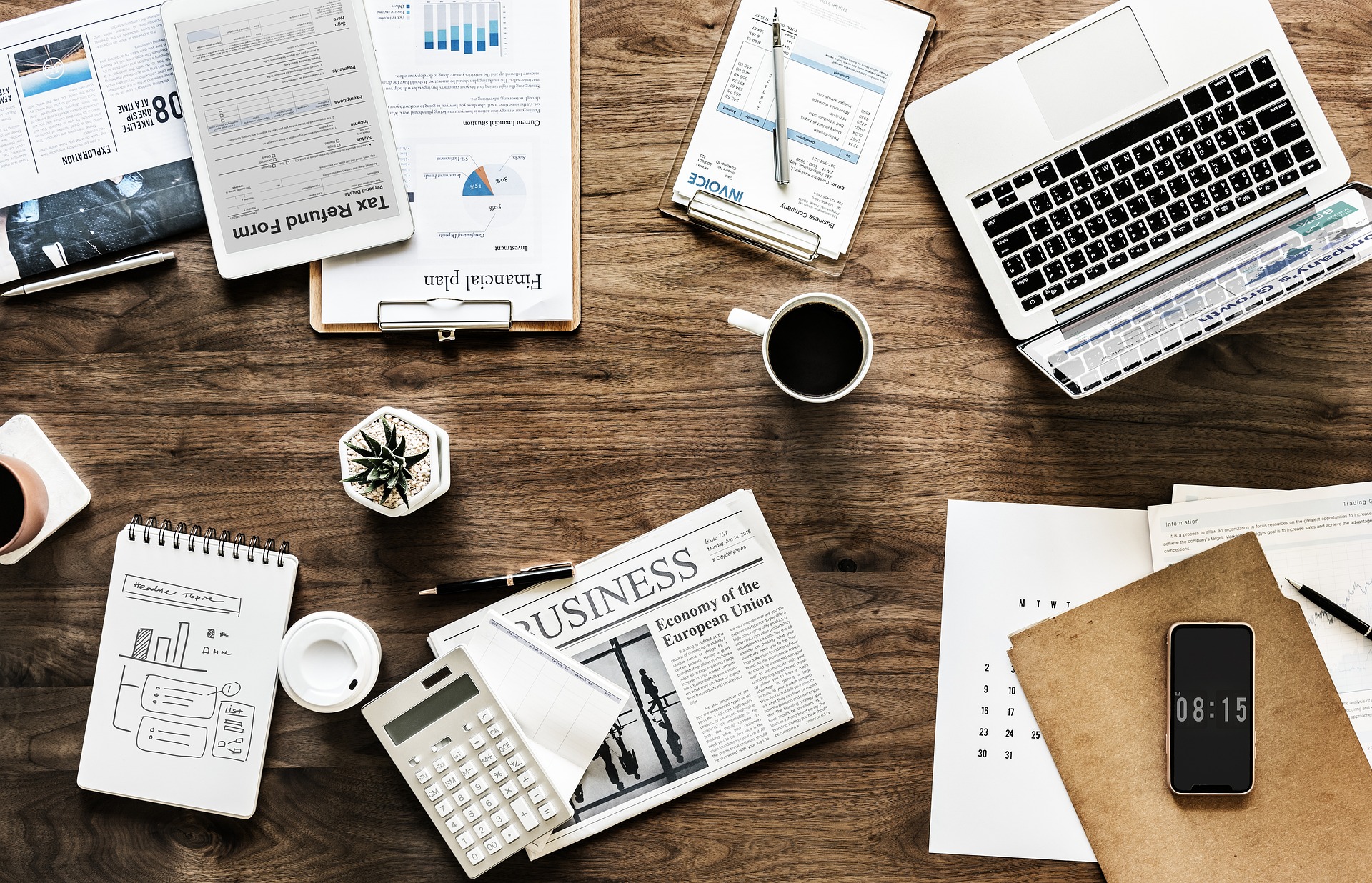 Office space representing the small business section of the Voiceover Career article.
